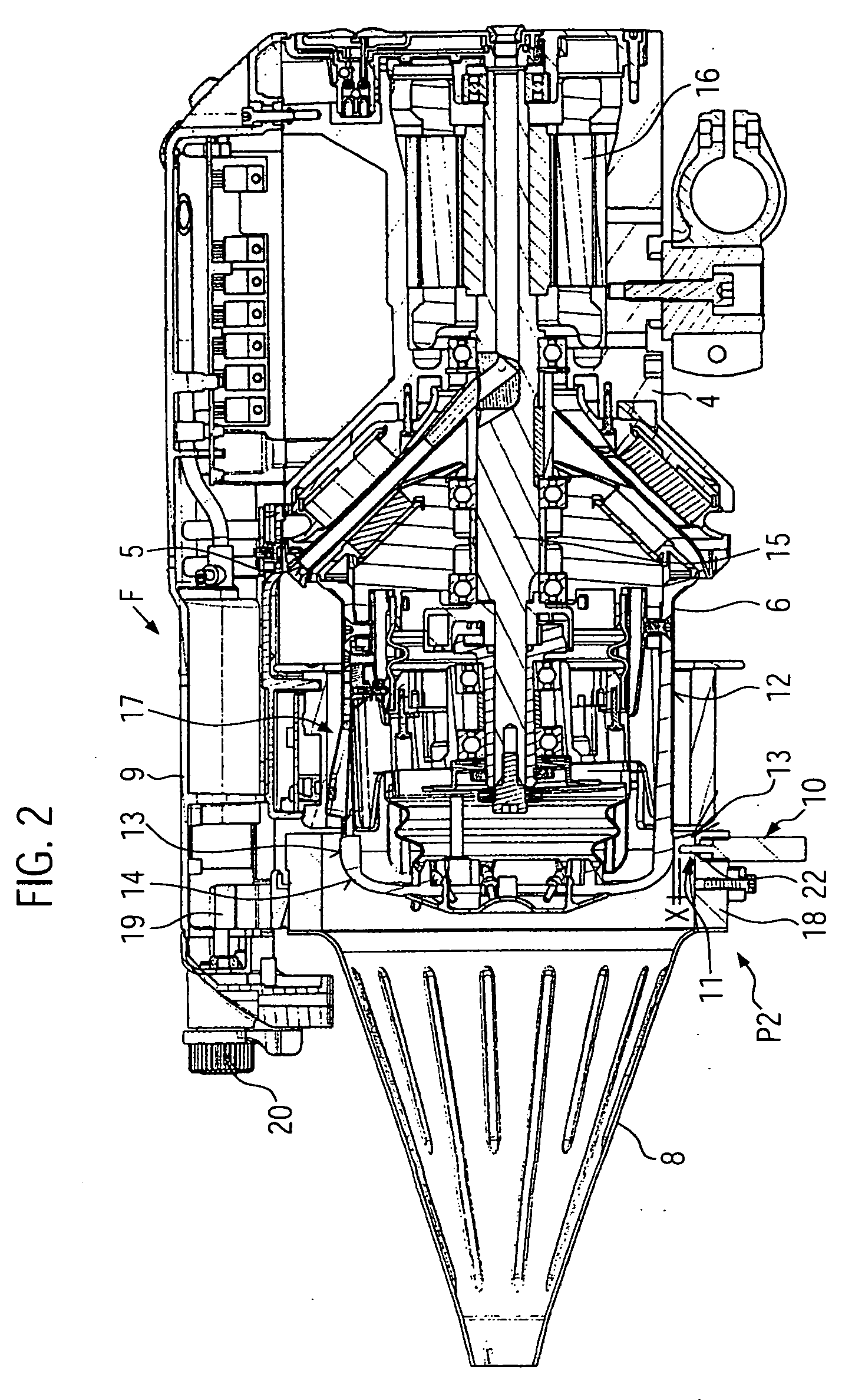 Weaving machine, yarn feeder and method for inserting a weft yarn