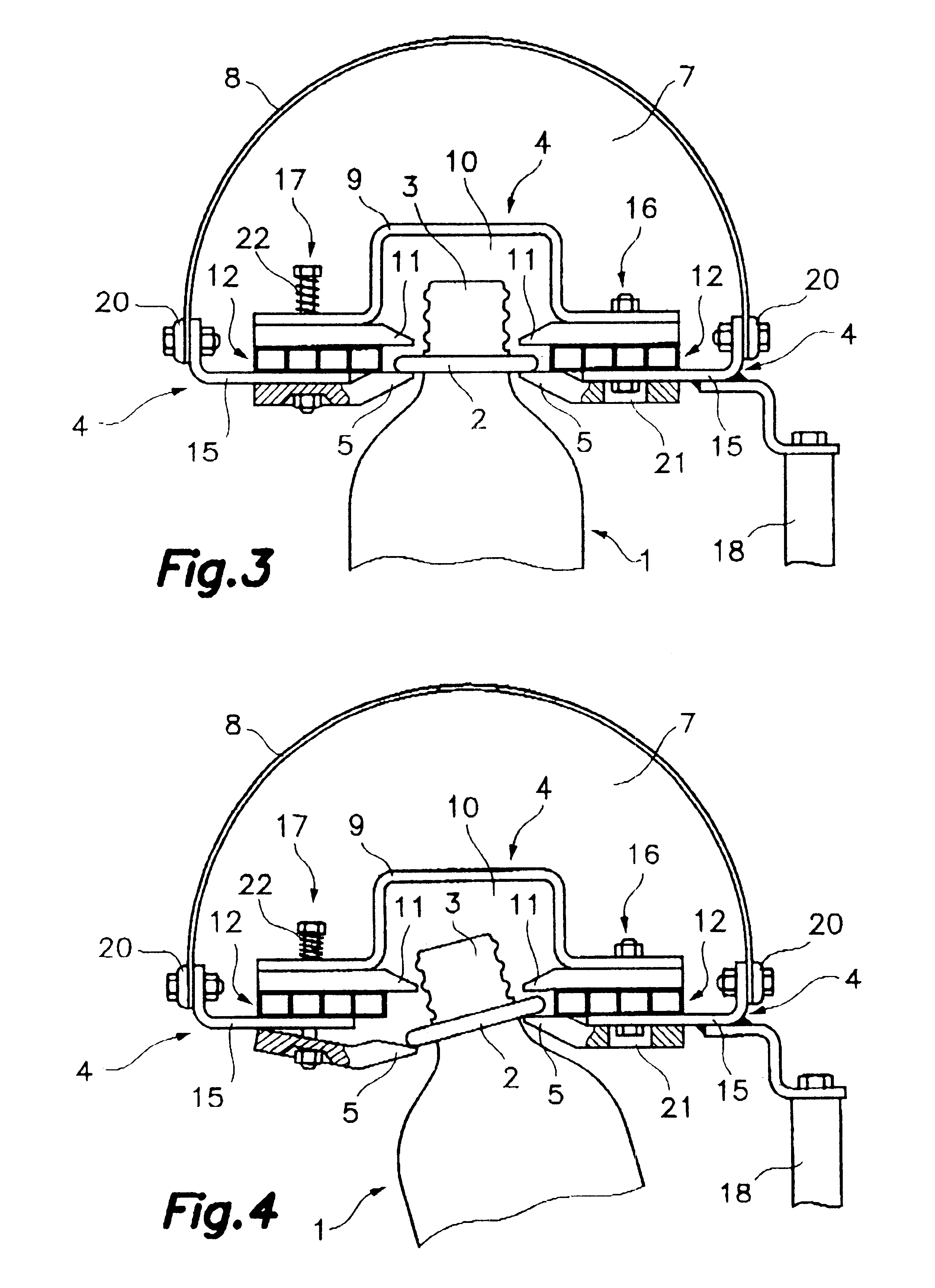 Pneumatic conveyor for light-weight empty bottles