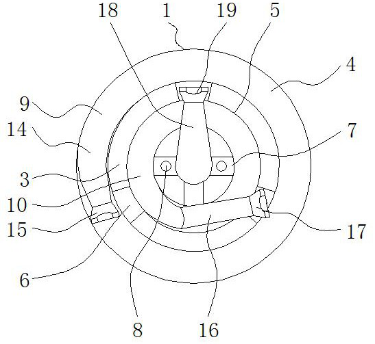 A suspended three-chamber aluminum furnace head