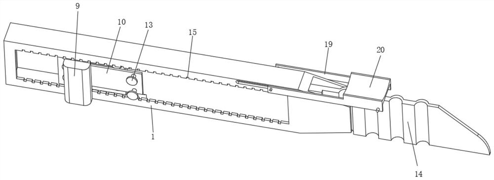 A curved utility knife that can actively trigger and reduce damage