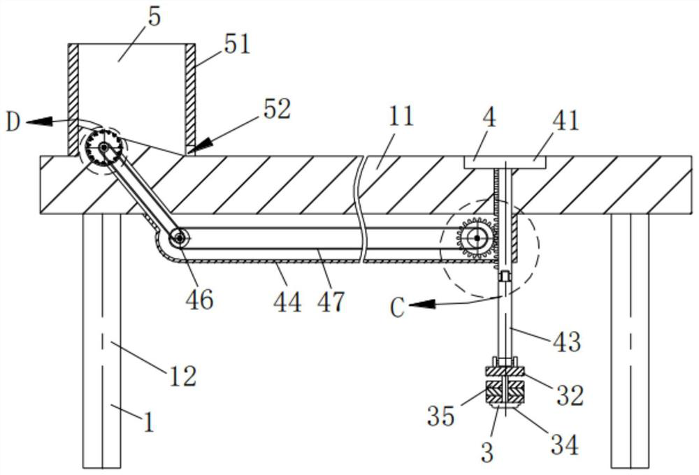 Auxiliary assembling device for egg packaging boxes