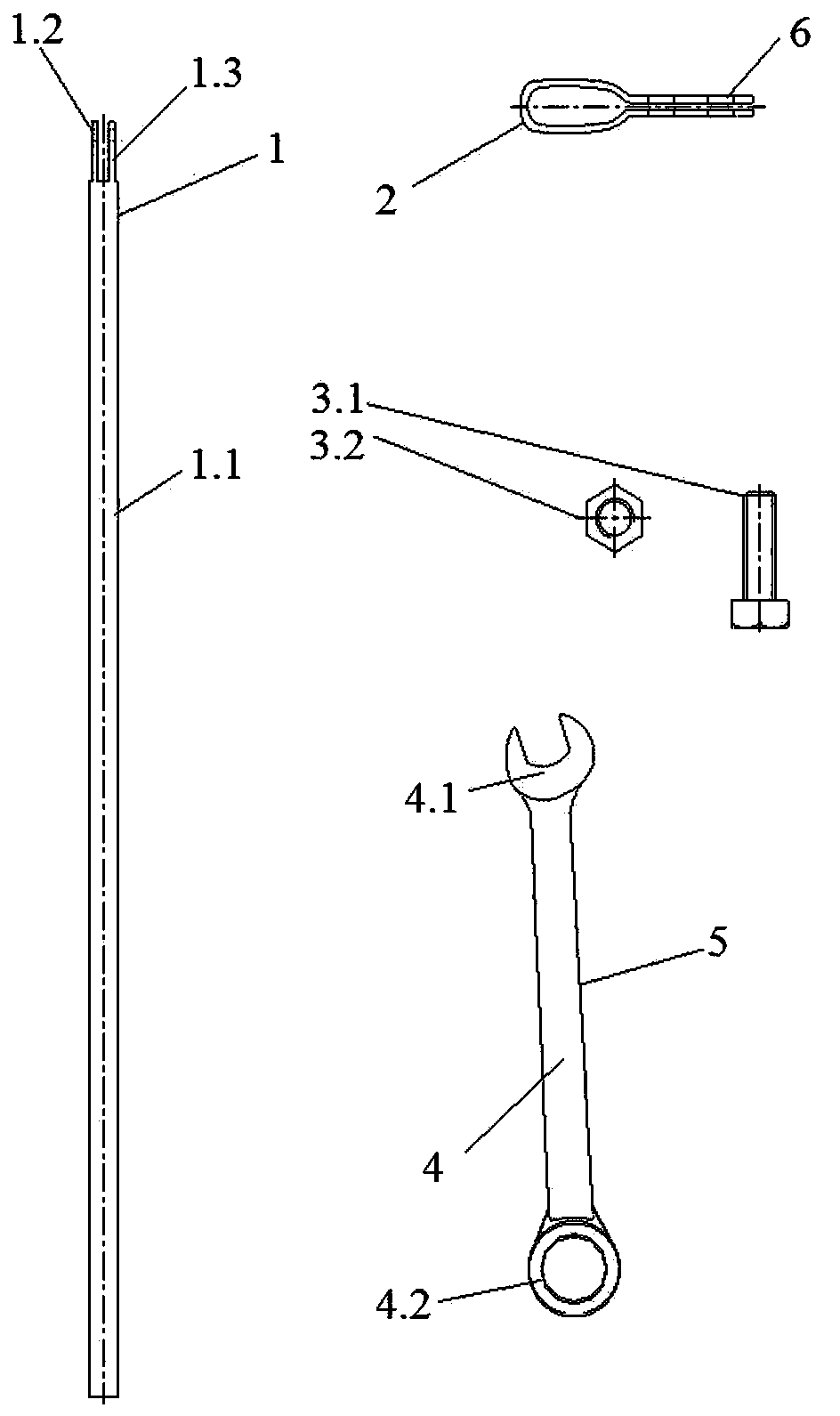 Ratchet wheel type combined tool for fastening jumper conductor clamp in charged mode