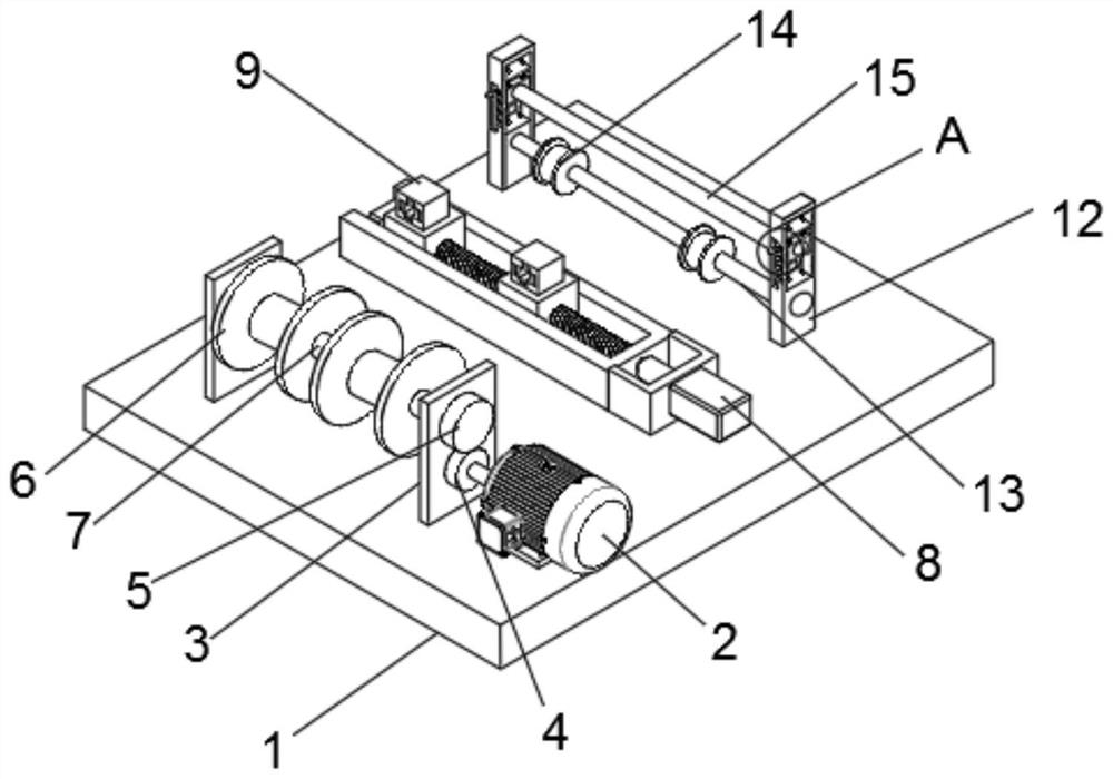 Winding mechanism used for accommodating cables with different cable diameters