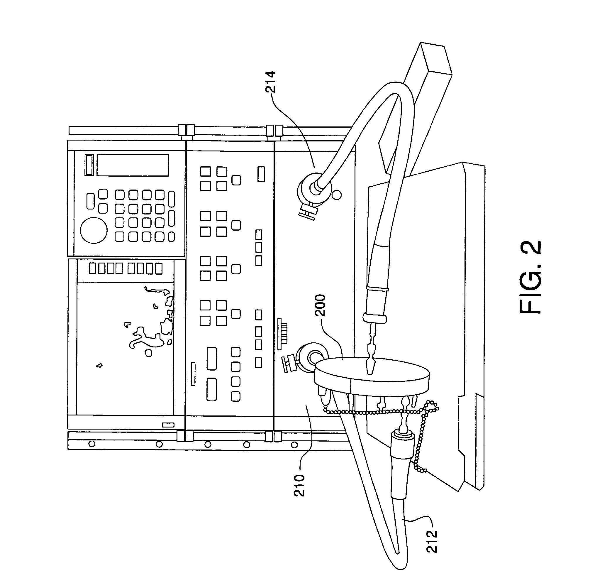 Radial power divider/combiner using waveguide impedance transformers