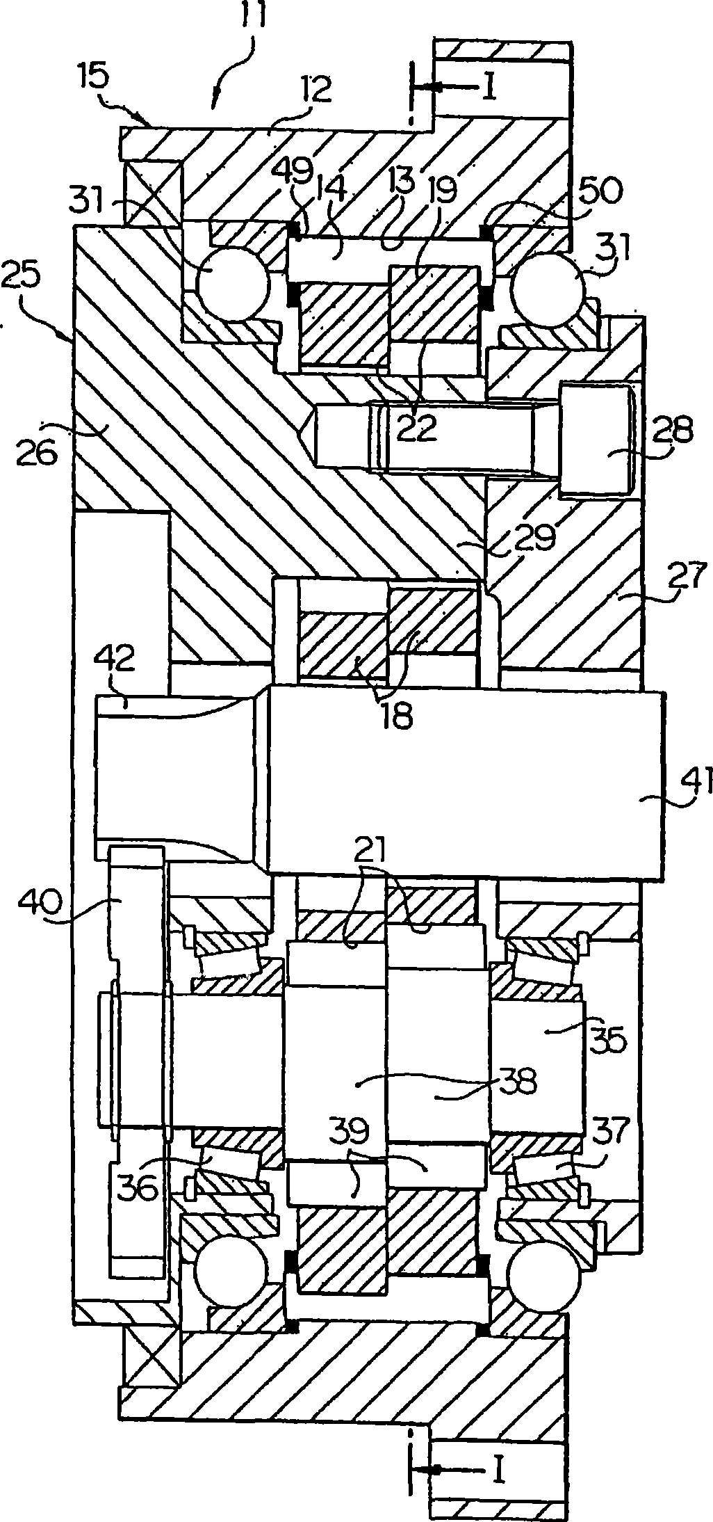 Eccentric swing type planetary gear device