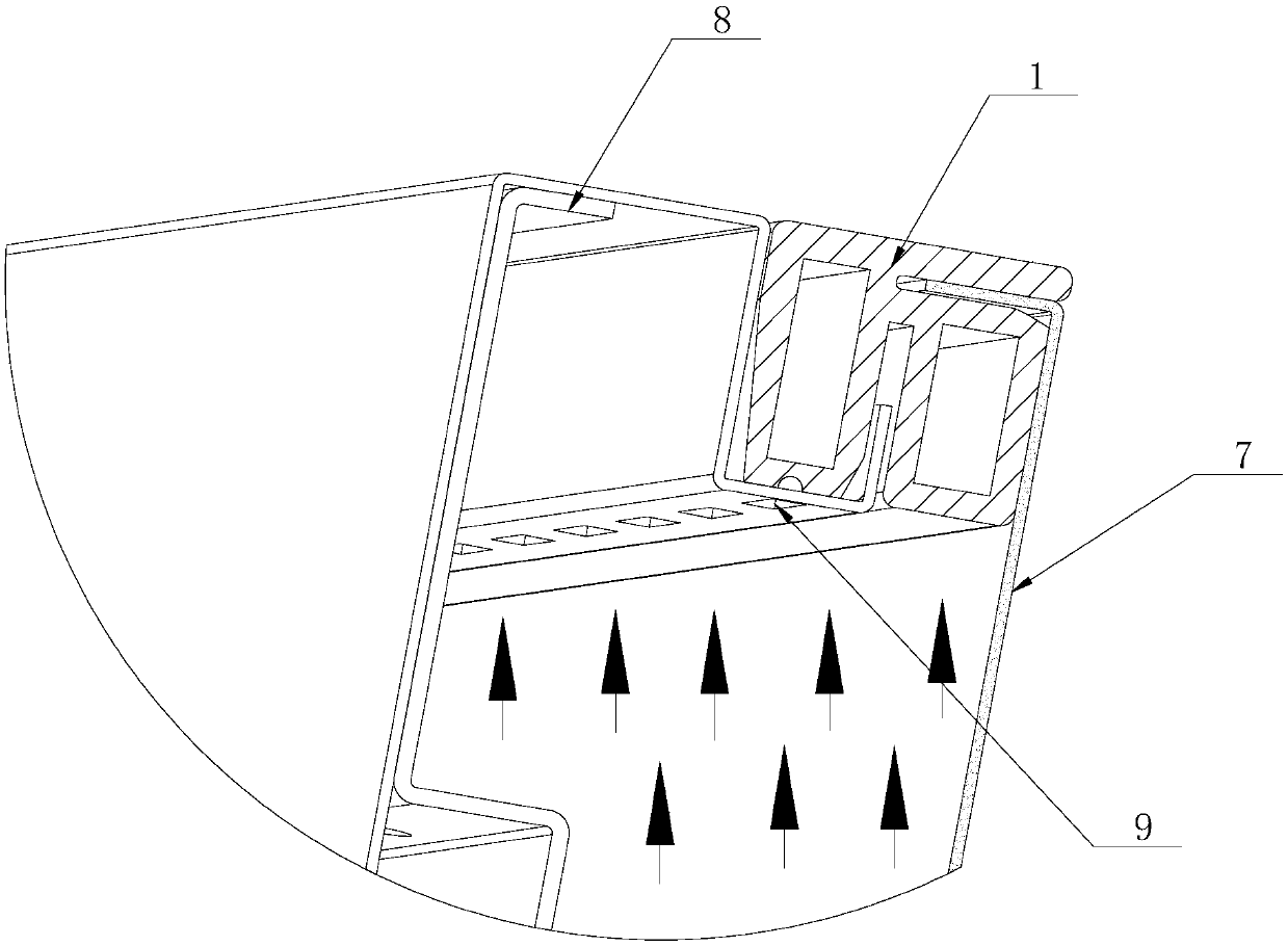 Extrusion section structure and process applied to inner shell and an outer shell of vending machine