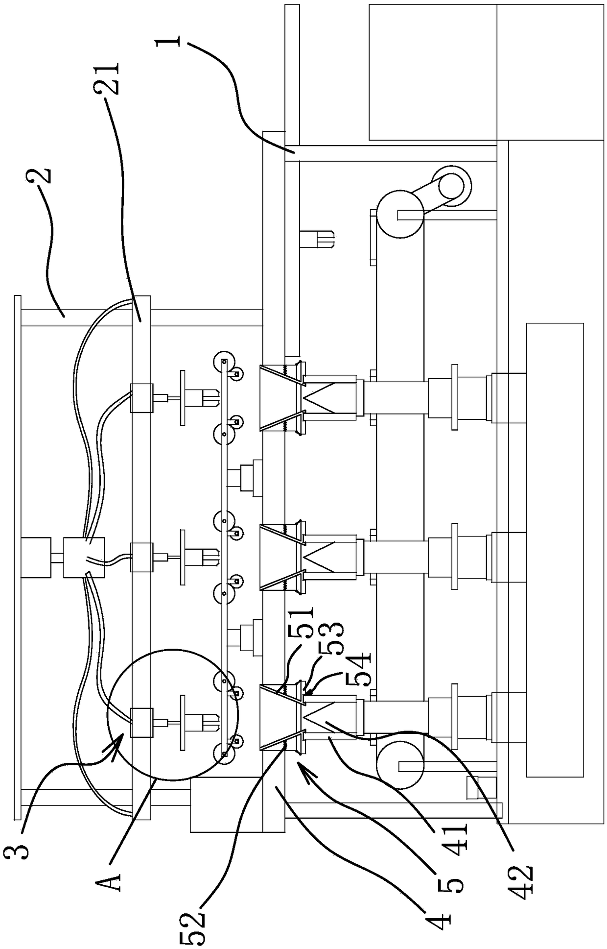 Feeding manipulator of yarn drum covering machine