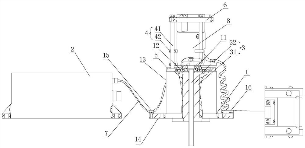 Active plugging device of connector