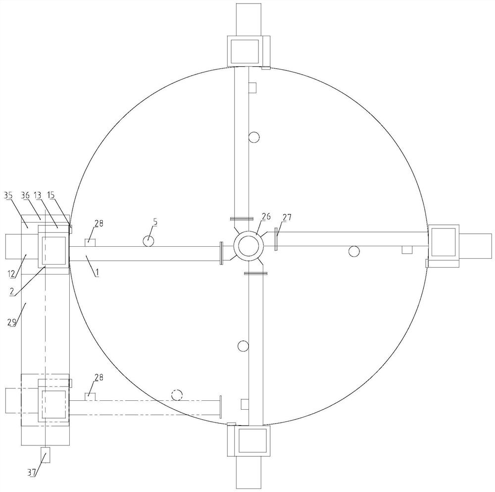 Multi-column and multi-tool high-efficiency composite machining center