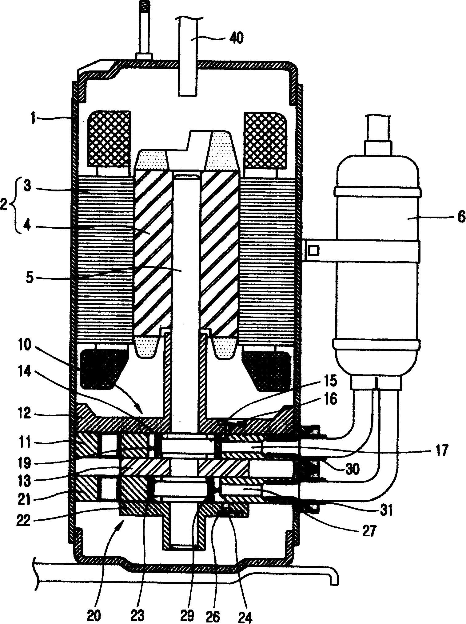 Apparatus for changing capacity of multi-stage rotary compressor