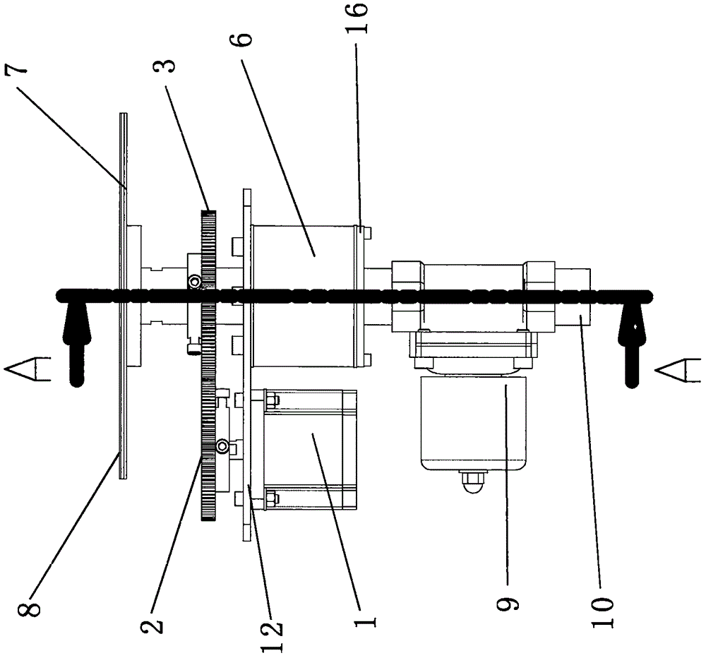 Adsorbing fixed-type synchronous rotating auxiliary device for sewing round cut pieces