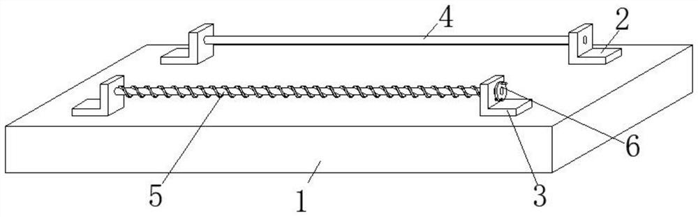 A stable clamping device for finishing the steering knuckle of forklift accessories