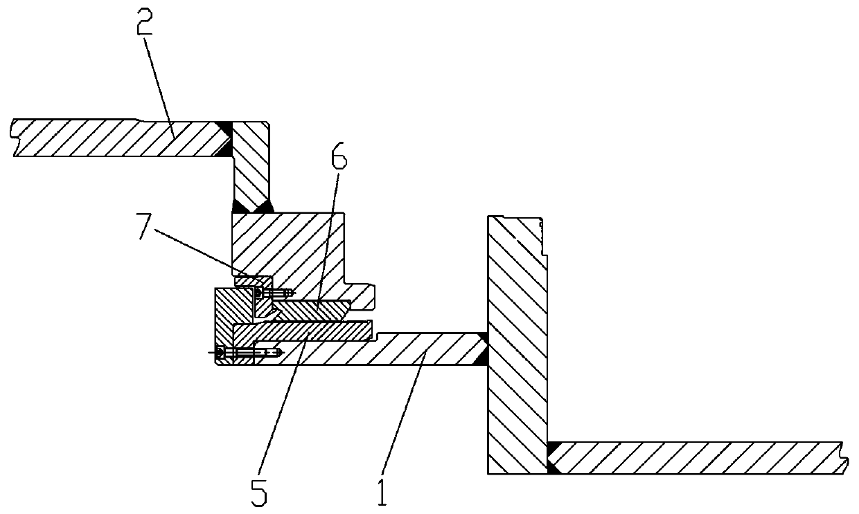 In-burrow mounting tool for inner wear-proof casing of main driver of hard rock tunneling machine