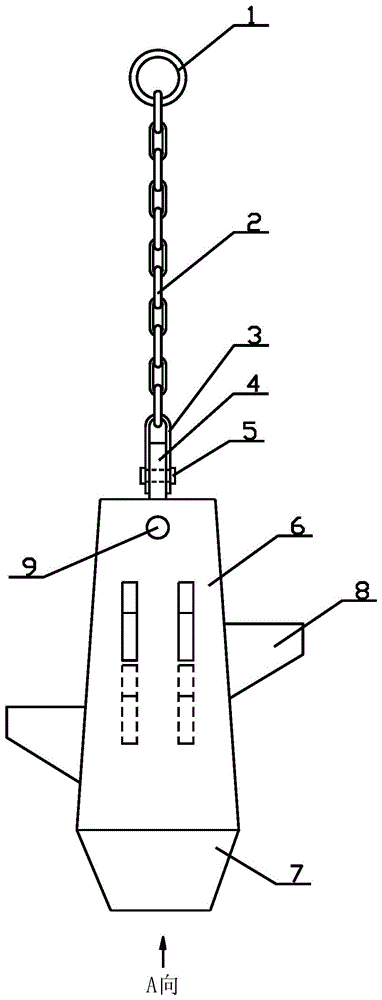 Slag scraping and breaking device for steel ladle and application method thereof