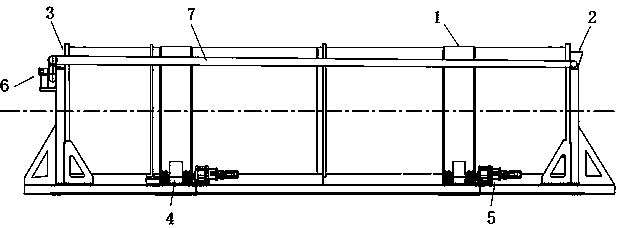 Livestock excrement aerobic fermentation treatment system and continuous treatment method