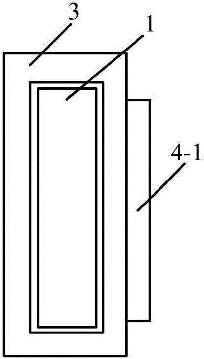 Battery, terminal and battery protection method