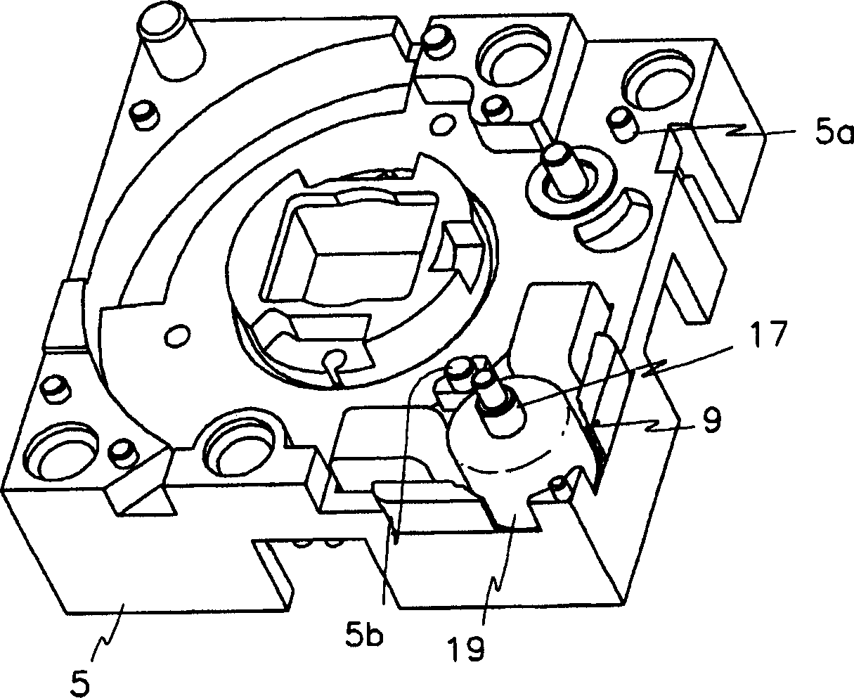 Camera focus changing lens system