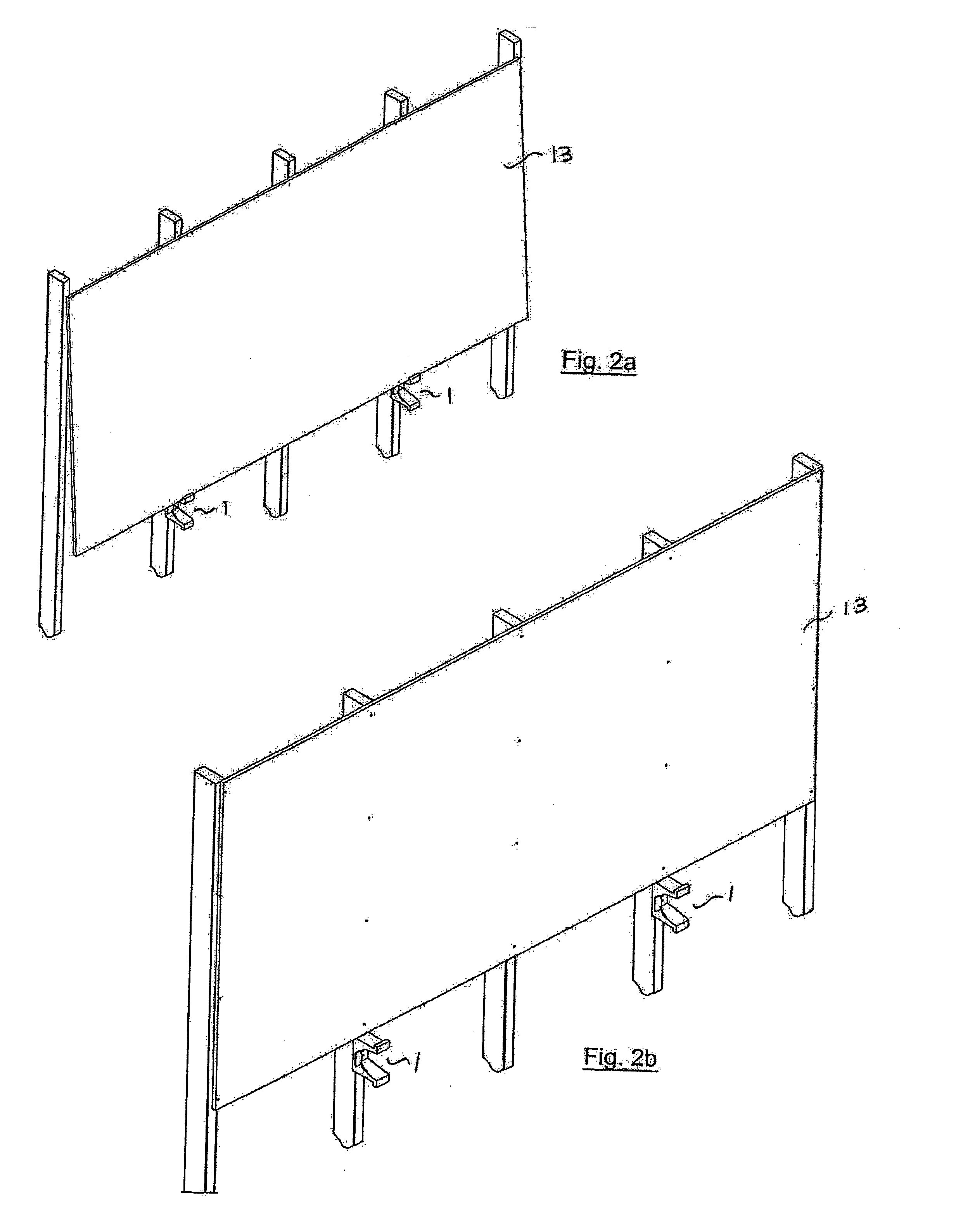 Support bracket to suspend sheet material for a wall