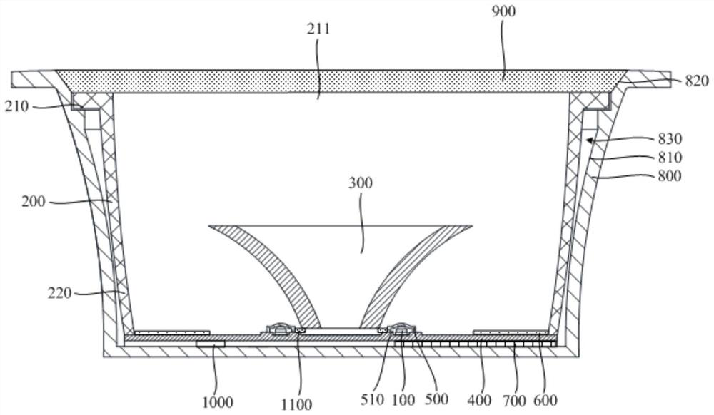 Illuminating lamp and light source system thereof