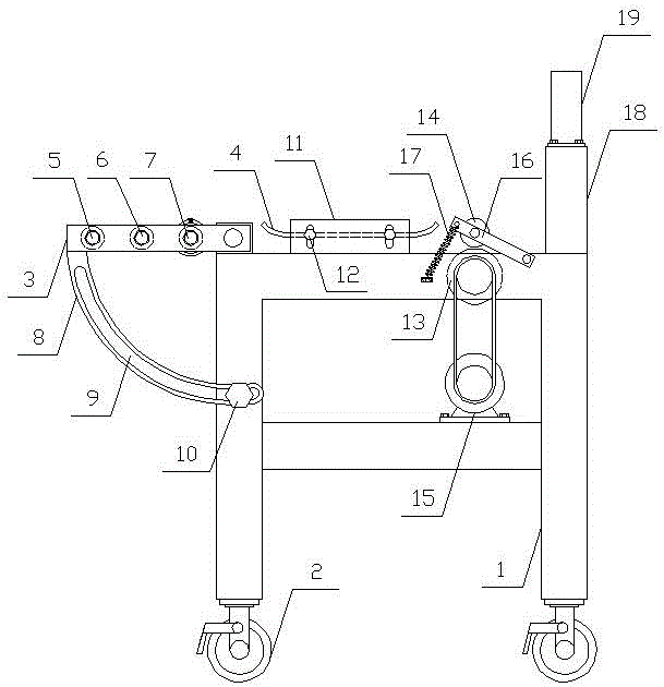 A lifting belt metering and cutting device