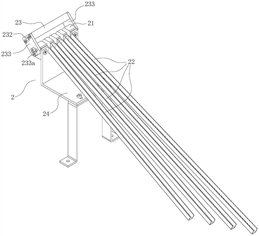 Capsule sealing transfer device