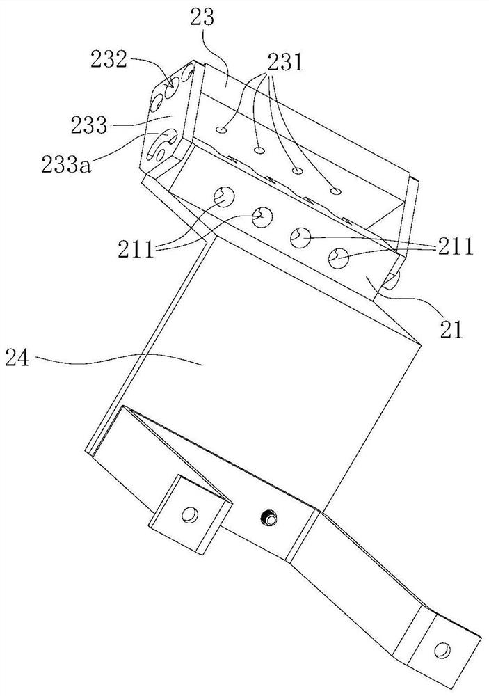 Capsule sealing transfer device