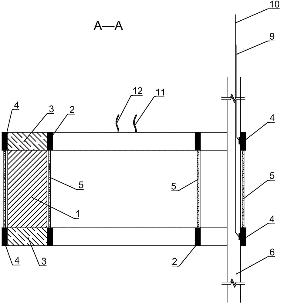 Large-diameter pile self-reaction force detection device convenient for pouring concrete