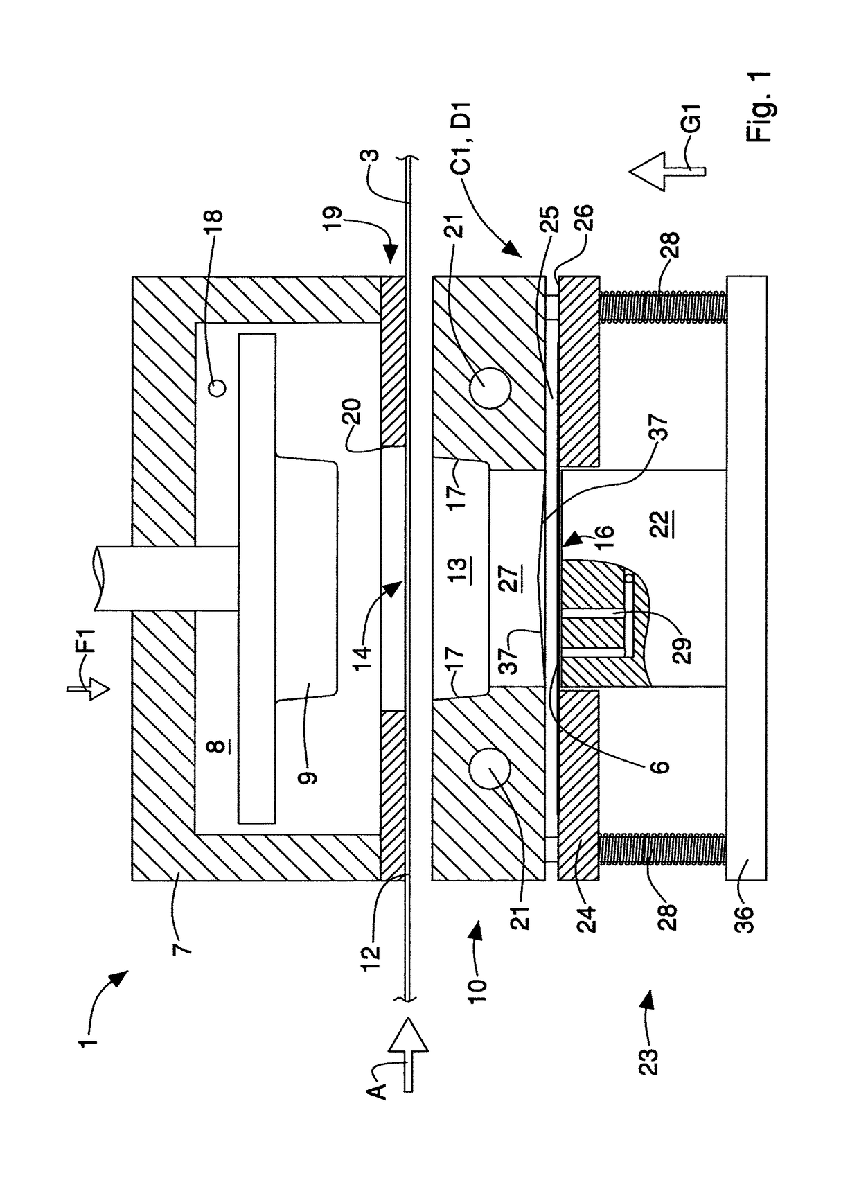 Apparatus for forming and labeling an object and object so obtained