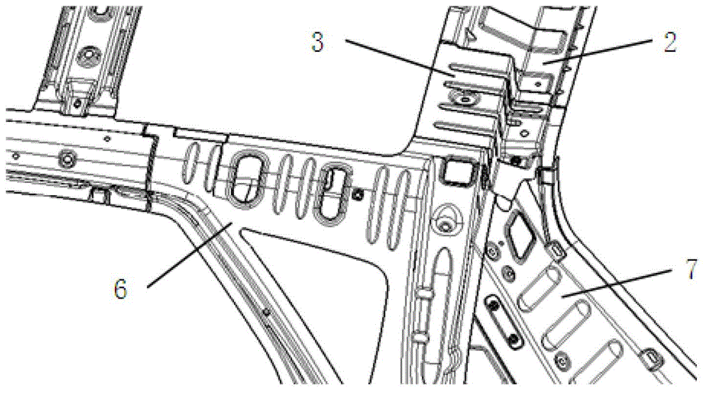 Lap joint structure of top cover rear cross beam and side coaming