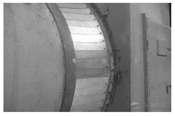 Organic adsorption saturated active carbon regeneration device