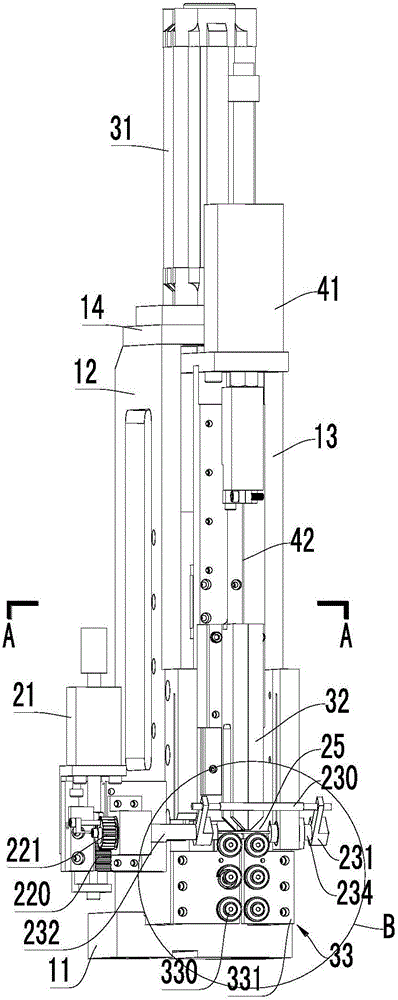 U-folding and feeding mechanism for rectangular enameled wire