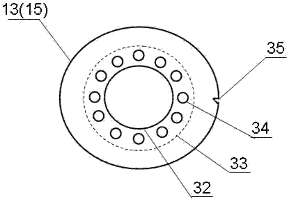 A device for treating low-concentration refractory organic industrial wastewater