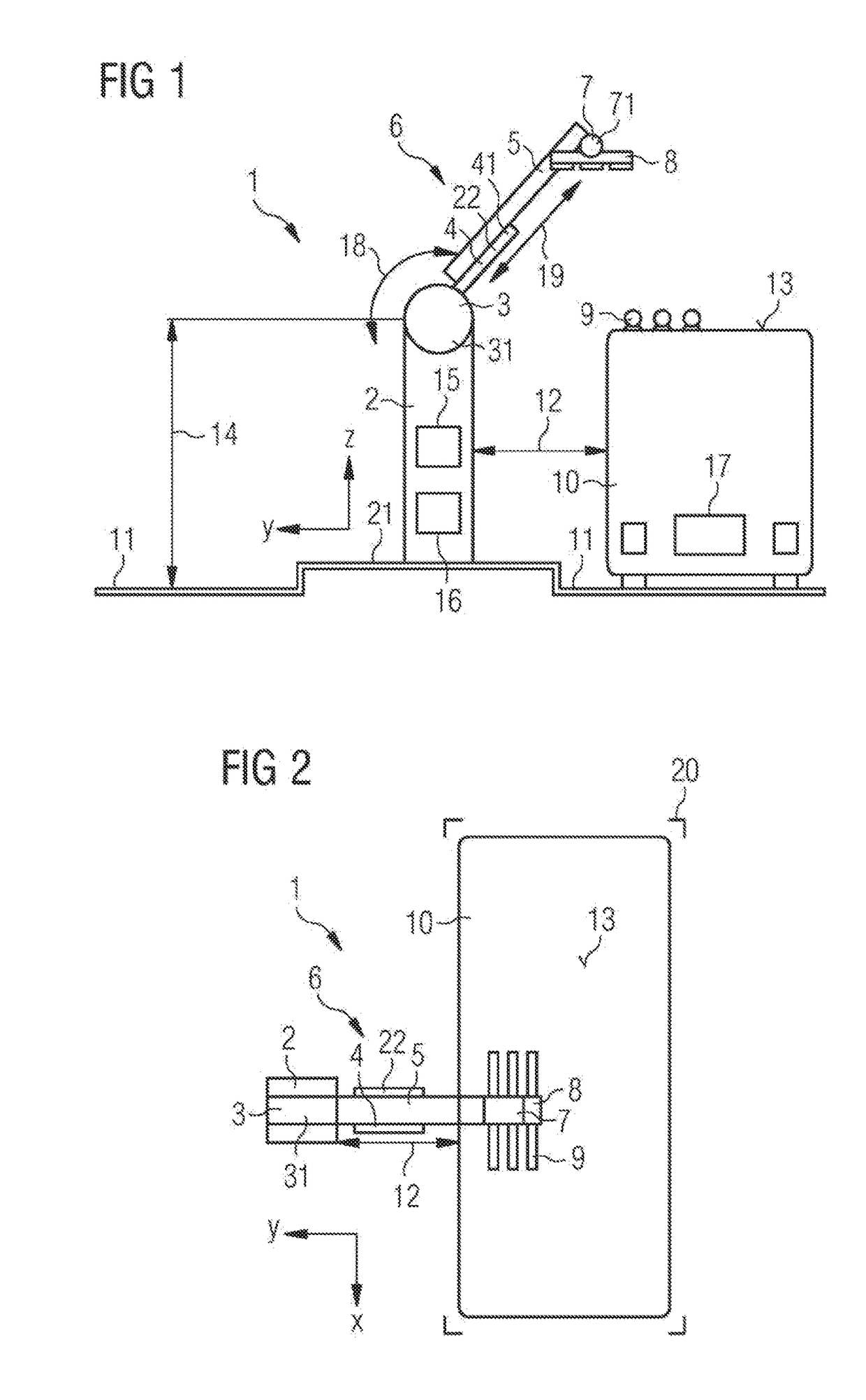 Vehicle Charging Station Comprising A Supply-Contact Device Mounted On An Arm