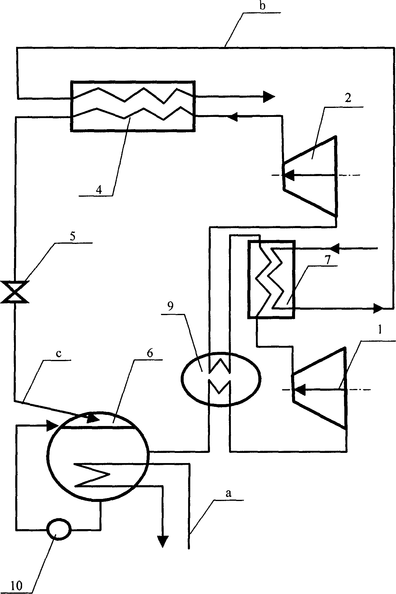 Steam compression heat pump using water as working medium