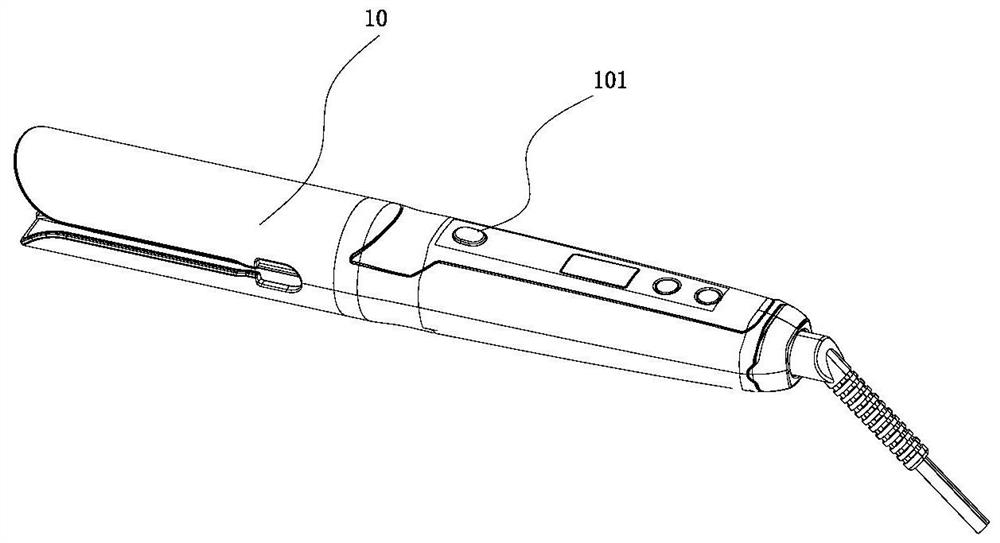 Hair curler with self-rotating structure