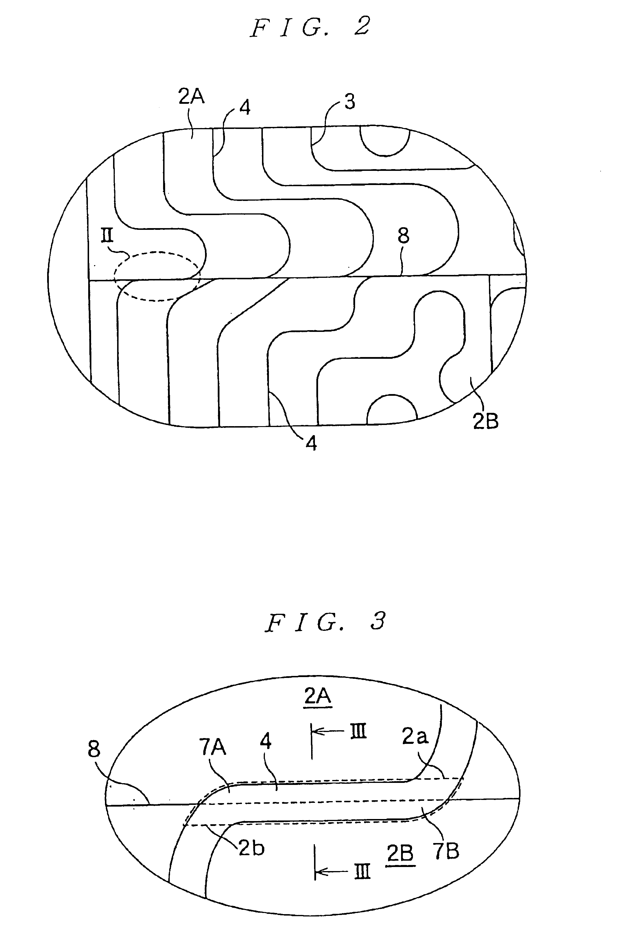 Foldable heat radiating sheet