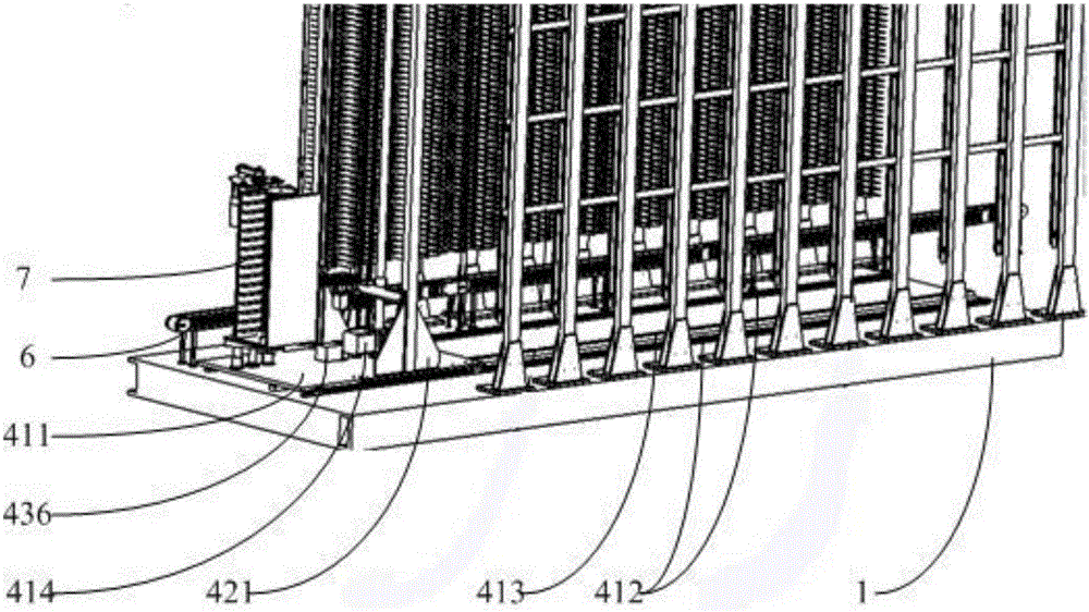 An automatic material storage and retrieval device capable of intelligent sorting