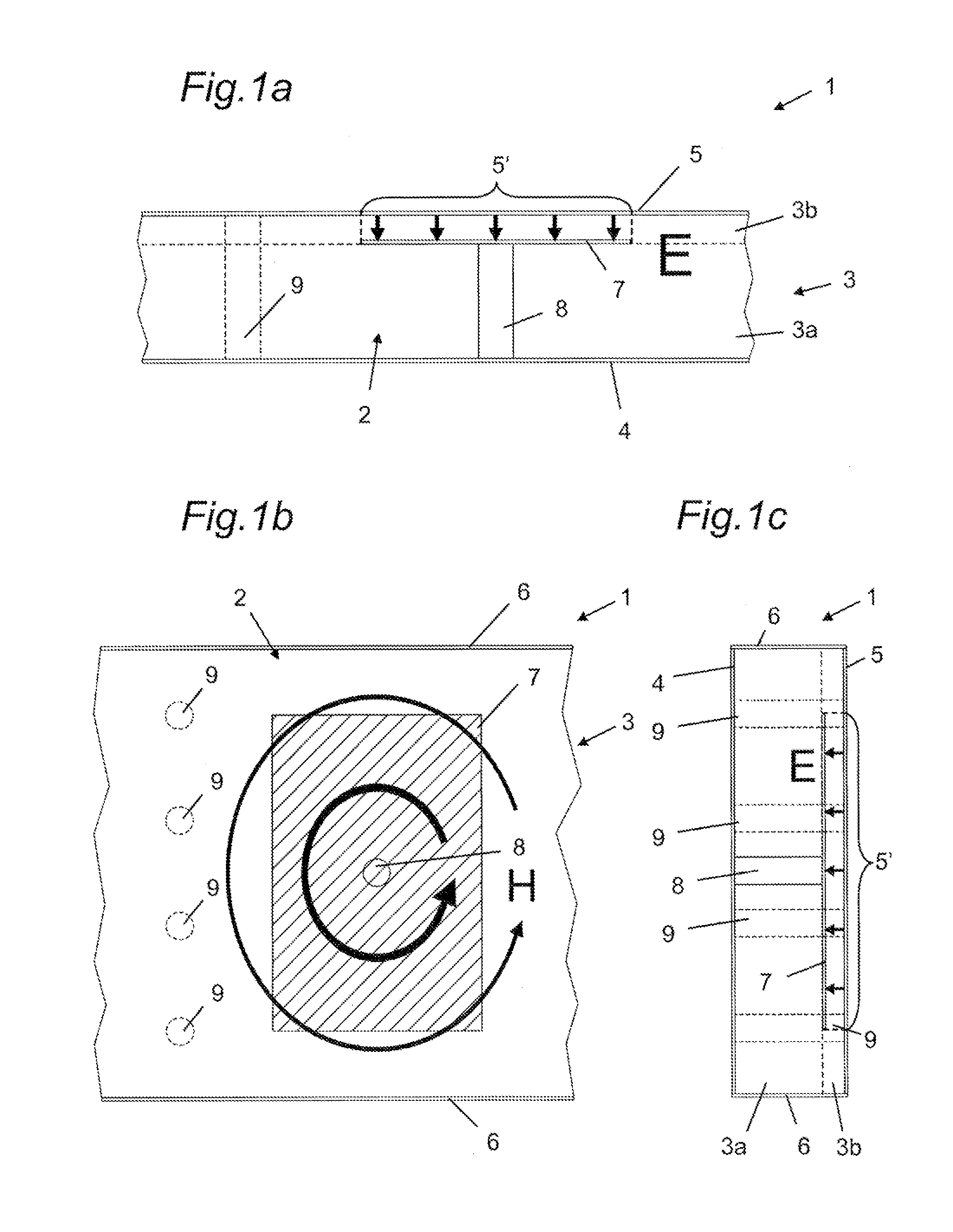 Laminated RF device with vertical resonators having stack arrangement of laminated layers including dielectric layers