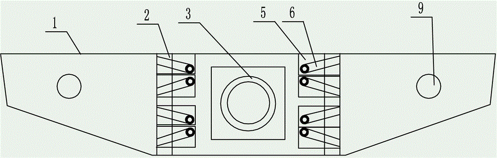 Impurity filtering and absorbing flow divider for tundish