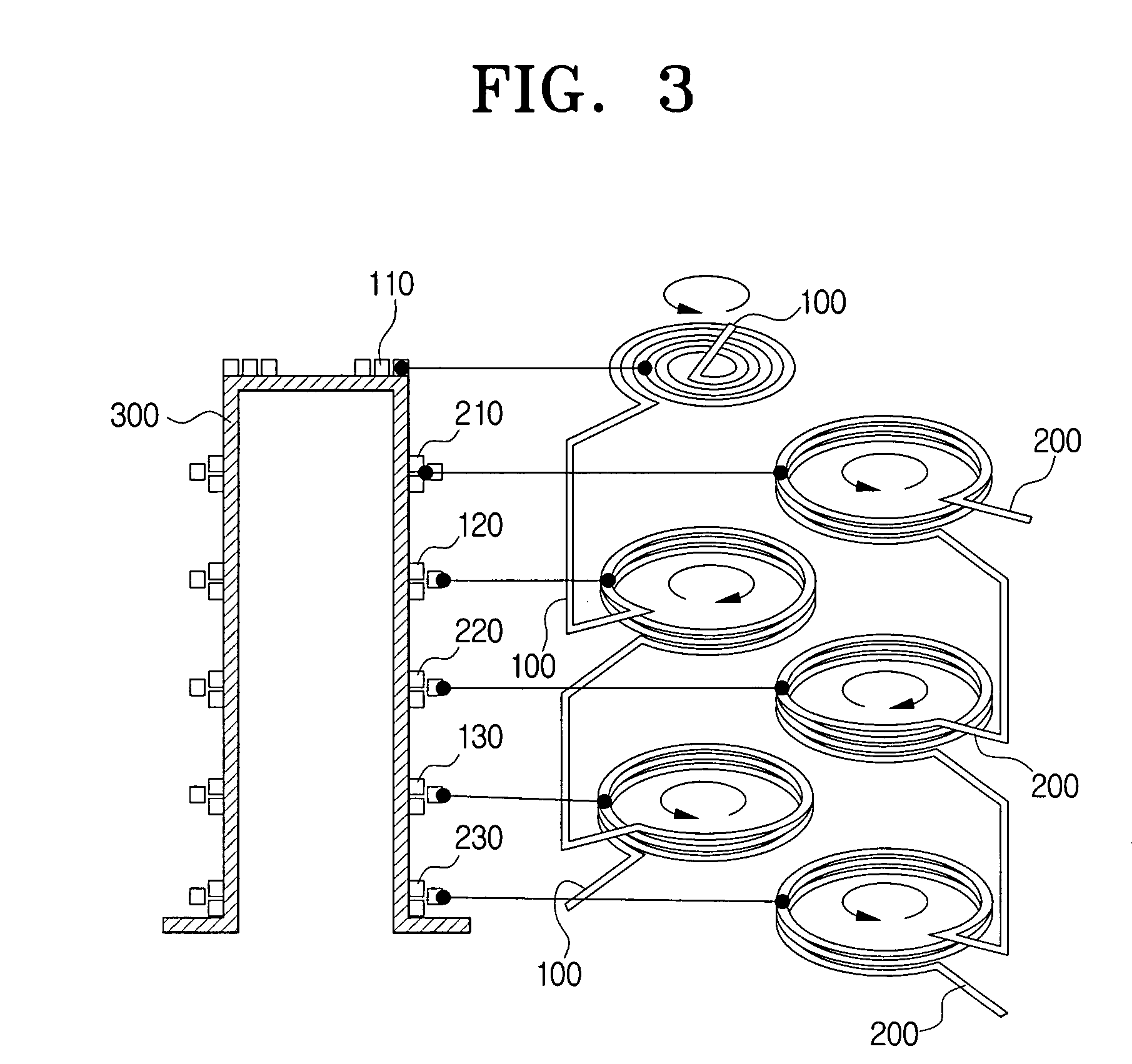 Plasma accelerator