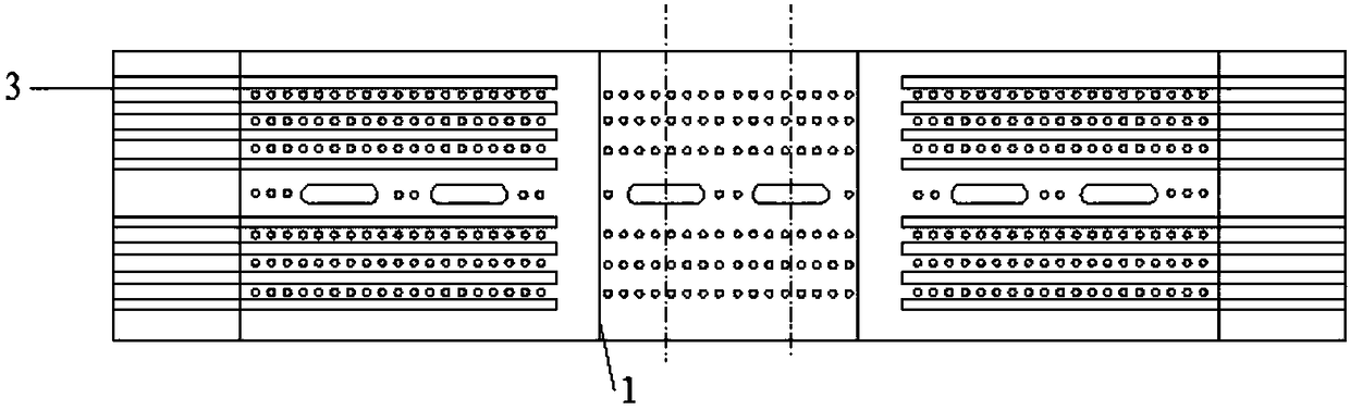 Straddle type monorail track beam, manufacturing method thereof and monorail system