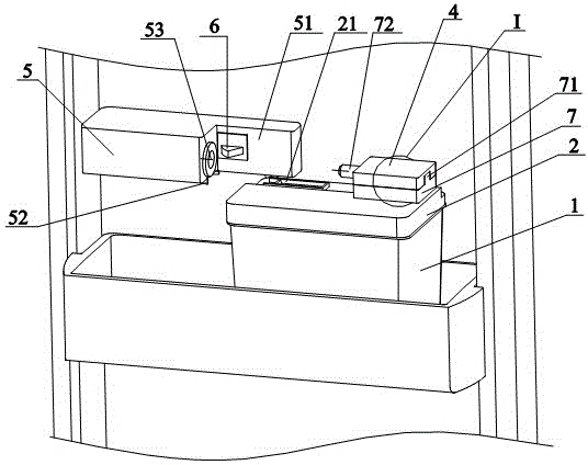 Refrigerator ice maker water tank with function of water supplement detection