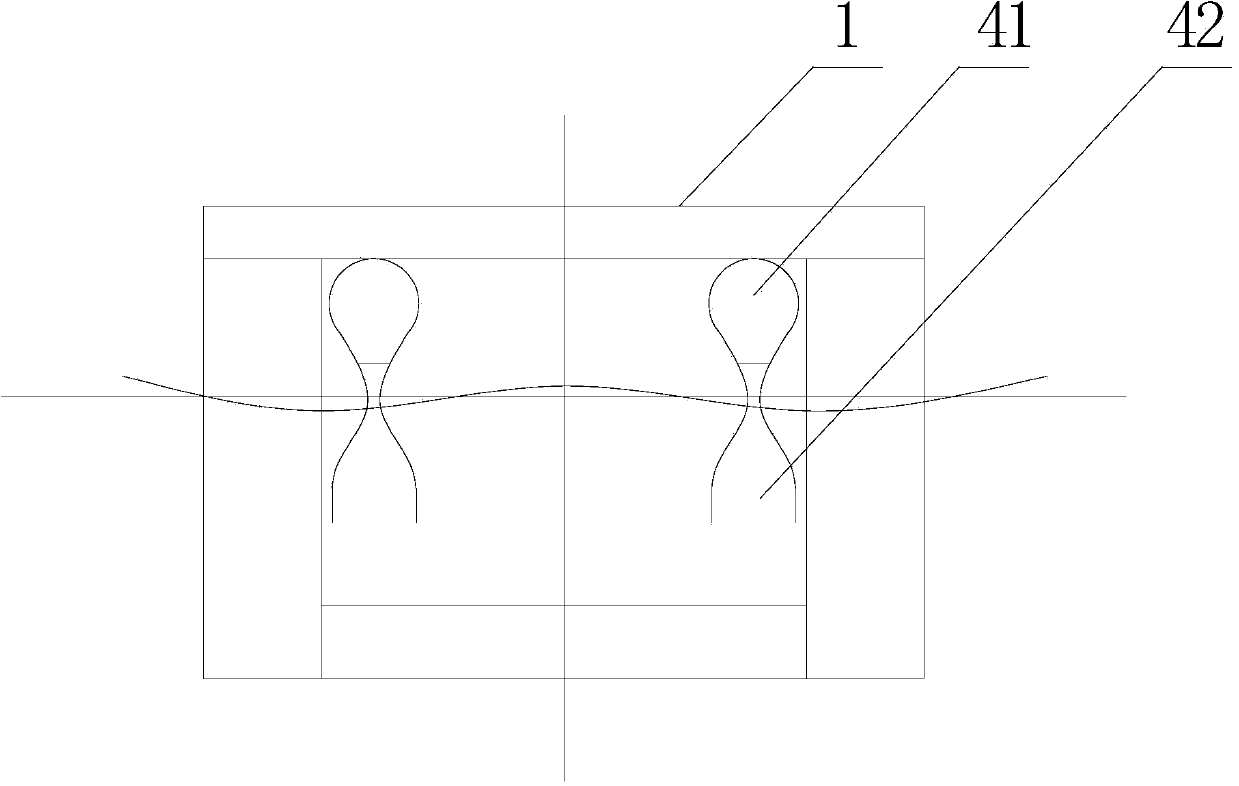 Floating platform movement inhibition system based on small water line plane damping device