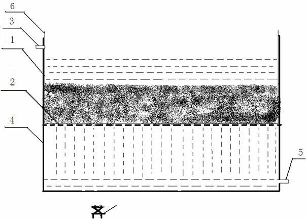 Rinsing method and device of potassium fluotantalate product obtained through sodium reduction