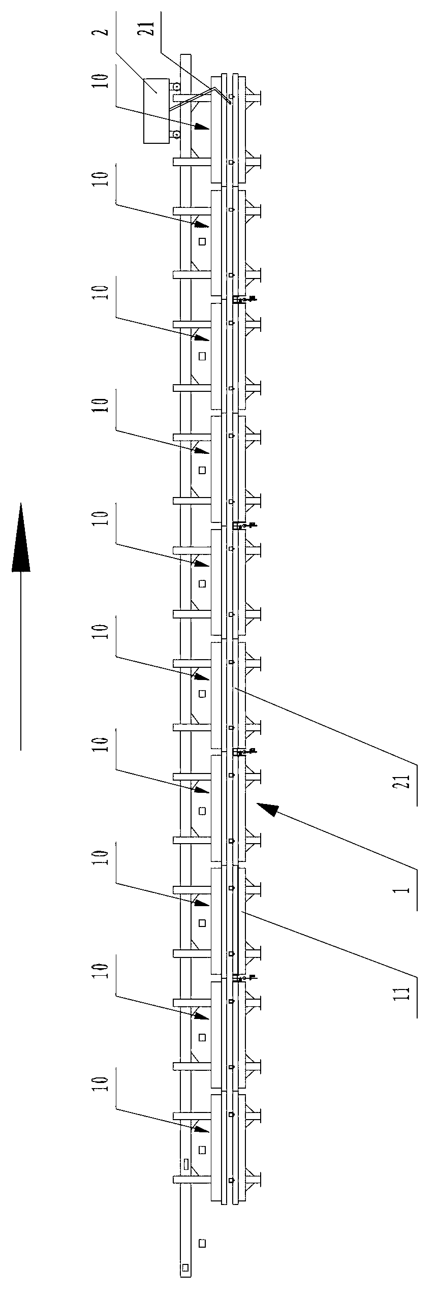 Continuous foam forming system and continuous foam forming method