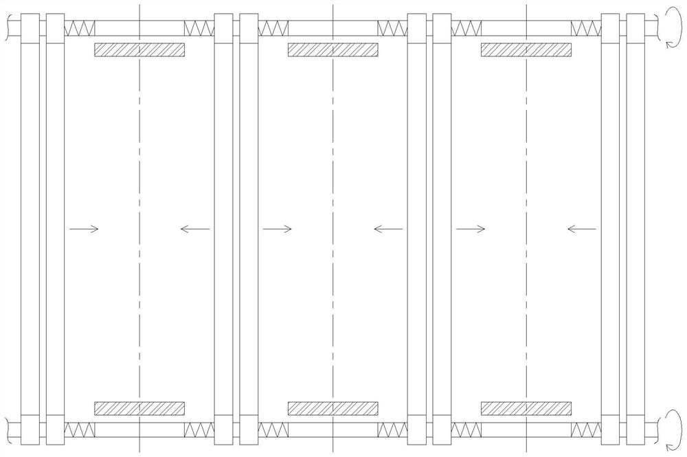 Mold opening and closing mechanism