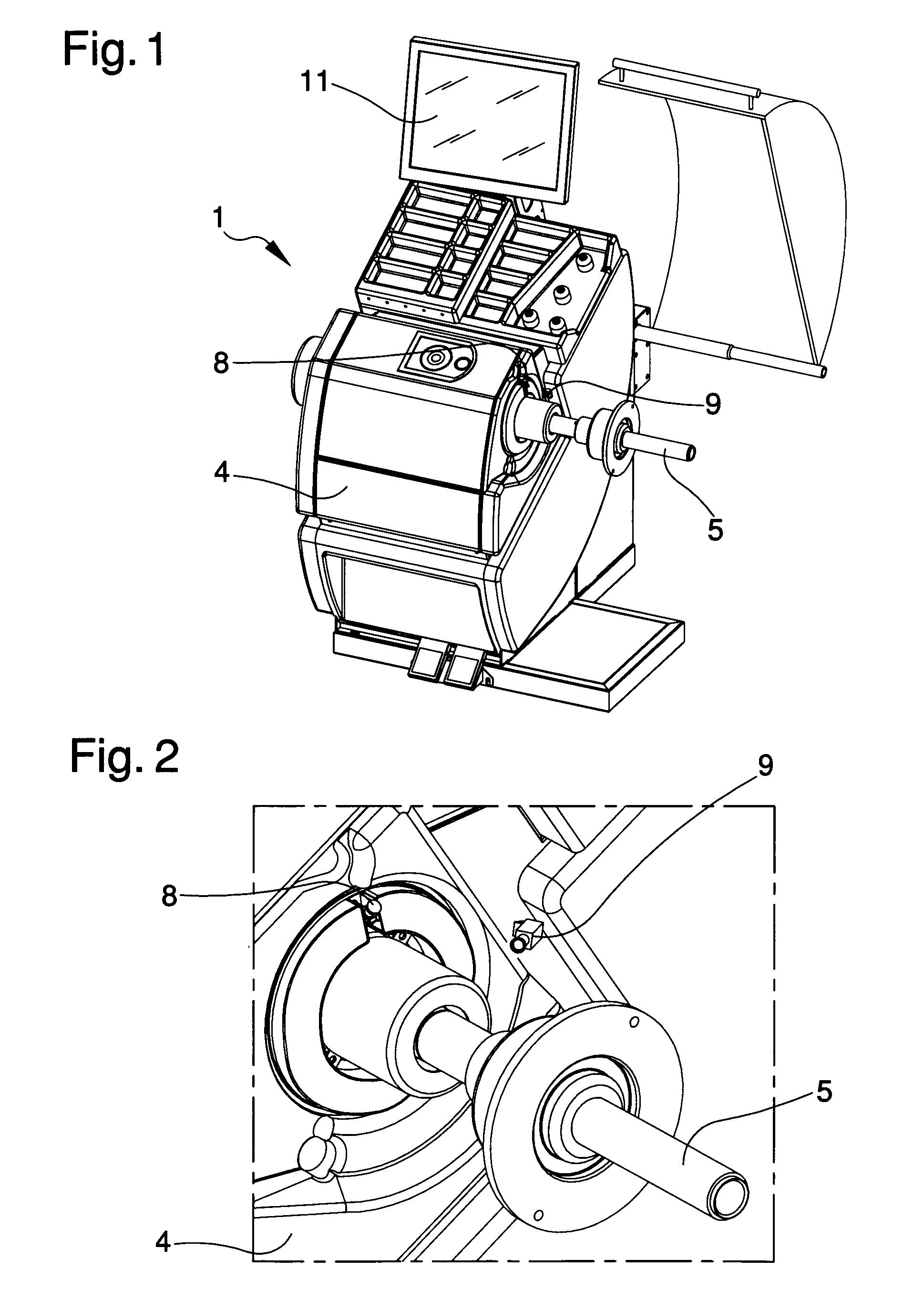 Method for detecting the shape and/or dimensions of a wheel on vehicle repair workshop machines or the like