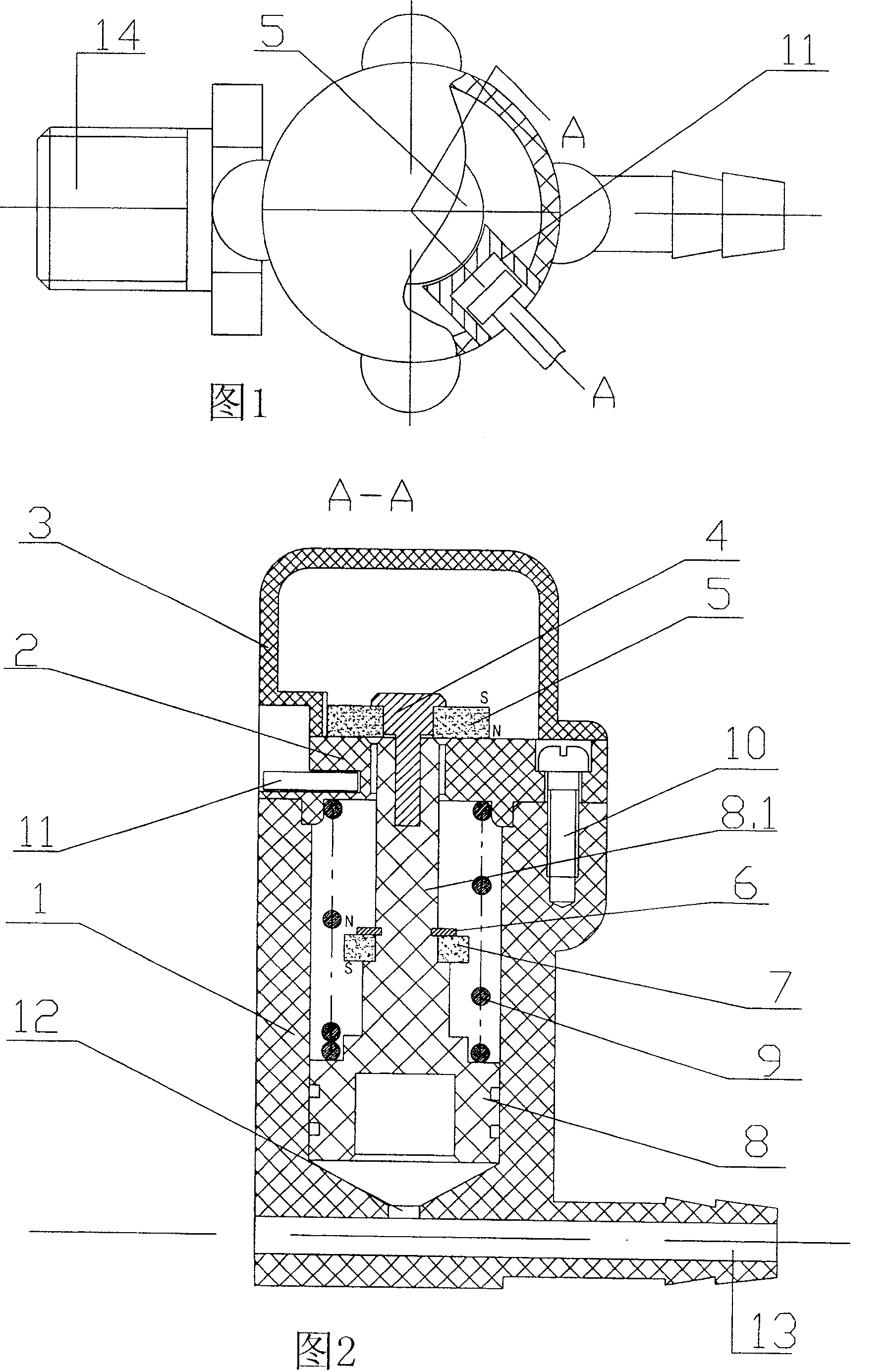 Fluid pressure sensing device