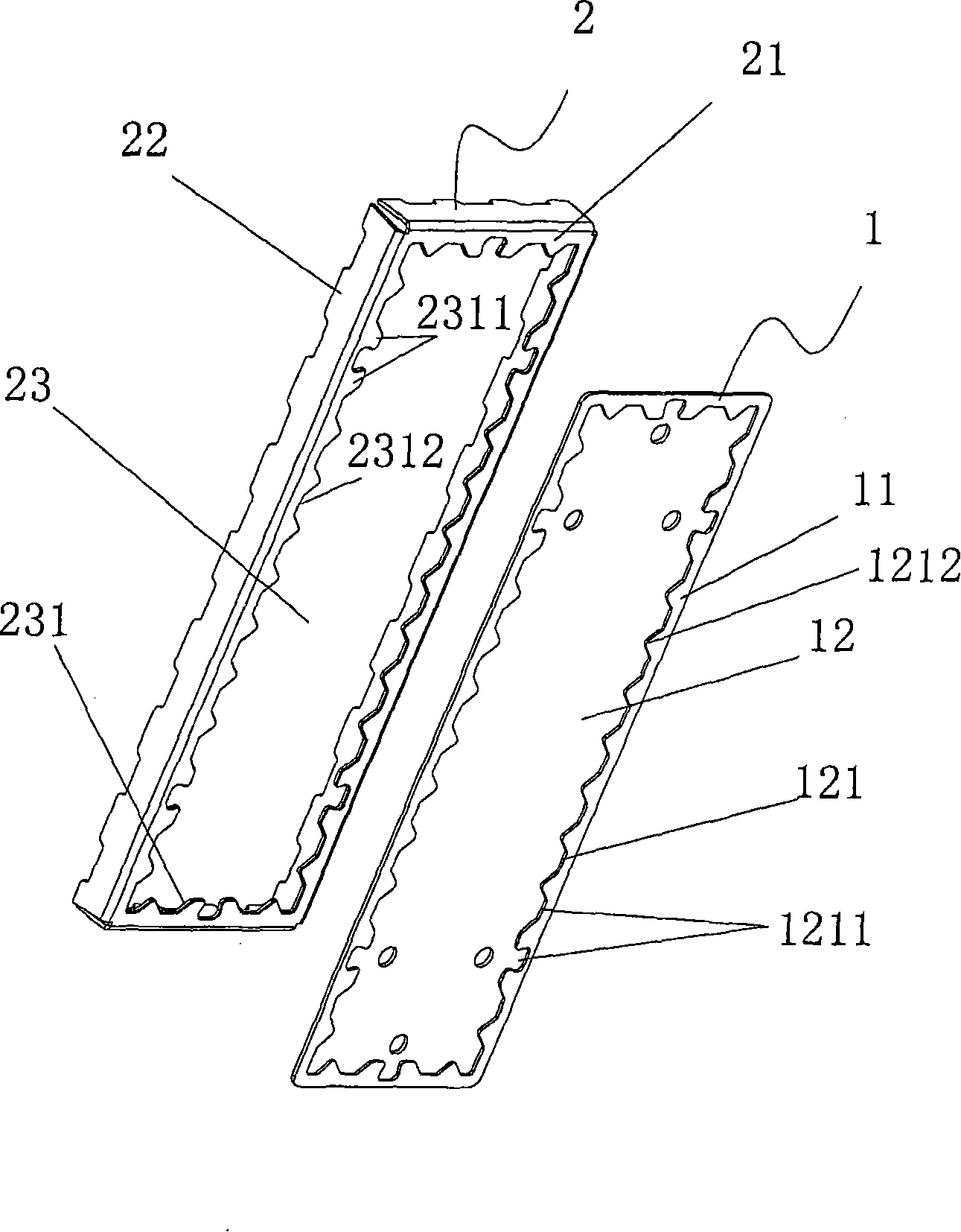 Shielding device and manufacturing method thereof