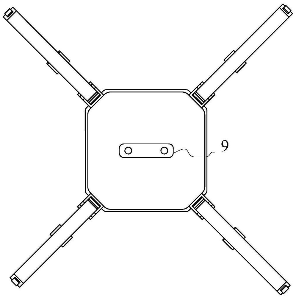 Series-parallel self-adaptive undercarriage of unmanned aerial vehicle